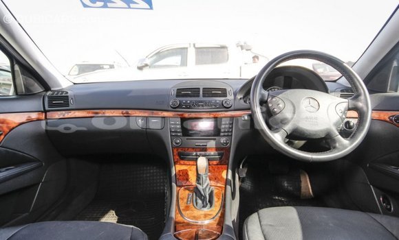 Buy Import Mercedes-Benz 200 Other Car in Import - Dubai in Dhufar Buy Import Mercedes-Benz 200 Other Car in Import - Dubai in Dhufar