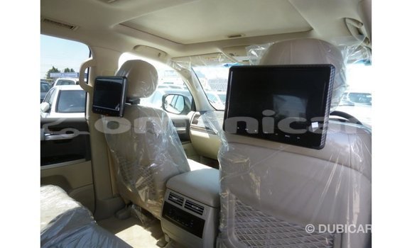 Buy Import Toyota Land Cruiser White Car in Import - Dubai in Dhufar Buy Import Toyota Land Cruiser White Car in Import - Dubai in Dhufar