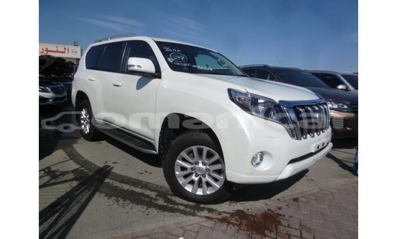 Buy Import Toyota Prado White Car in Import - Dubai in Dhufar Buy Import Toyota Prado White Car in Import - Dubai in Dhufar