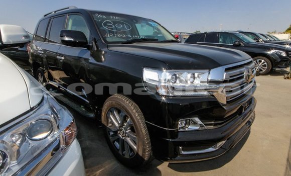 Buy Import Toyota Land Cruiser Black Car in Import - Dubai in Dhufar Buy Import Toyota Land Cruiser Black Car in Import - Dubai in Dhufar