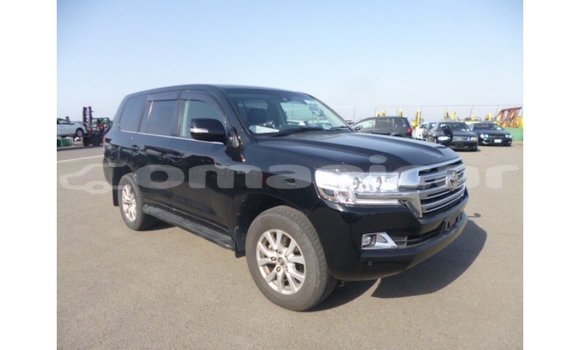Buy Import Toyota Land Cruiser Black Car in Import - Dubai in Dhufar Buy Import Toyota Land Cruiser Black Car in Import - Dubai in Dhufar