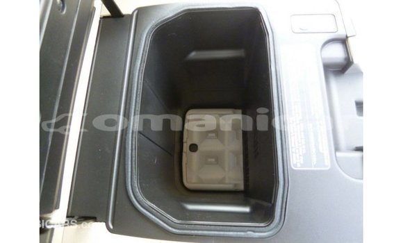 Buy Import Toyota Land Cruiser Other Car in Import - Dubai in Dhufar Buy Import Toyota Land Cruiser Other Car in Import - Dubai in Dhufar