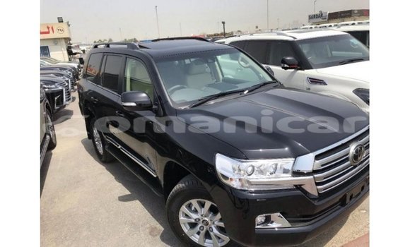 Buy Import Toyota Land Cruiser Black Car in Import - Dubai in Dhufar Buy Import Toyota Land Cruiser Black Car in Import - Dubai in Dhufar