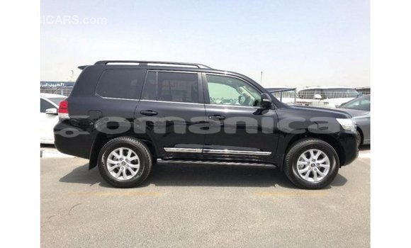 Buy Import Toyota Land Cruiser Black Car in Import - Dubai in Dhufar Buy Import Toyota Land Cruiser Black Car in Import - Dubai in Dhufar