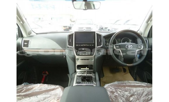 Buy Import Toyota Land Cruiser Brown Car in Import - Dubai in Dhufar Buy Import Toyota Land Cruiser Brown Car in Import - Dubai in Dhufar