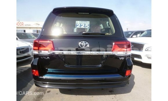 Buy Import Toyota Land Cruiser Black Car in Import - Dubai in Dhufar Buy Import Toyota Land Cruiser Black Car in Import - Dubai in Dhufar