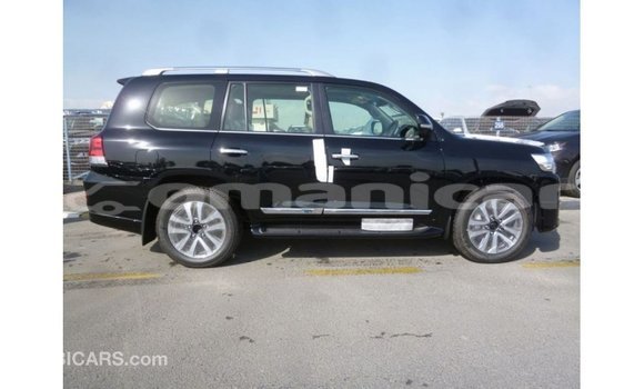 Buy Import Toyota Land Cruiser Black Car in Import - Dubai in Dhufar Buy Import Toyota Land Cruiser Black Car in Import - Dubai in Dhufar