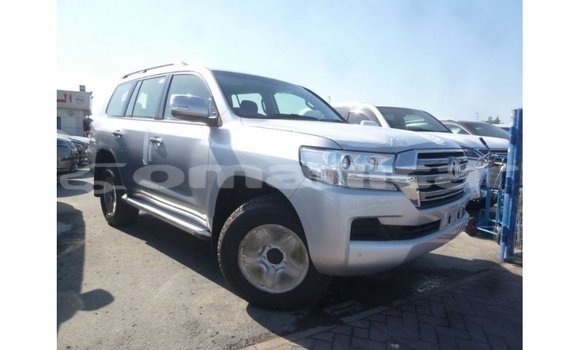 Buy Import Toyota Land Cruiser Other Car in Import - Dubai in Dhufar Buy Import Toyota Land Cruiser Other Car in Import - Dubai in Dhufar