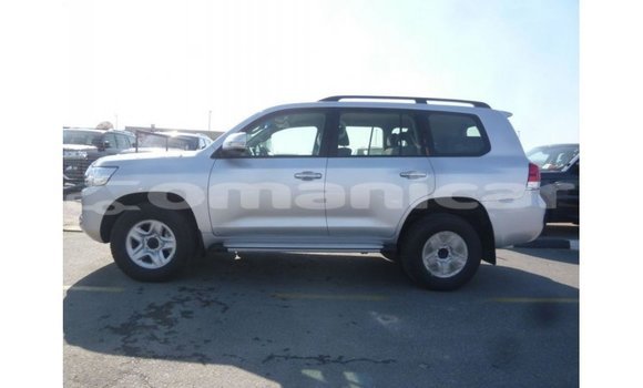 Buy Import Toyota Land Cruiser Other Car in Import - Dubai in Dhufar Buy Import Toyota Land Cruiser Other Car in Import - Dubai in Dhufar