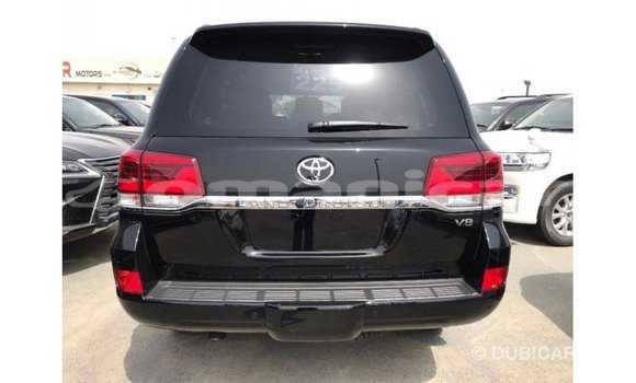 Buy Import Toyota Land Cruiser Black Car in Import - Dubai in Dhufar Buy Import Toyota Land Cruiser Black Car in Import - Dubai in Dhufar