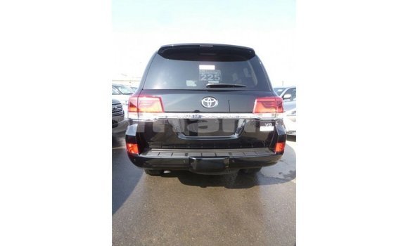 Buy Import Toyota Land Cruiser Black Car in Import - Dubai in Dhufar Buy Import Toyota Land Cruiser Black Car in Import - Dubai in Dhufar