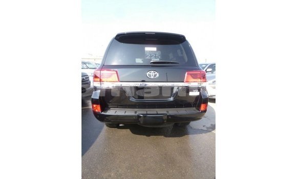 Buy Import Toyota Land Cruiser Black Car in Import - Dubai in Dhufar Buy Import Toyota Land Cruiser Black Car in Import - Dubai in Dhufar