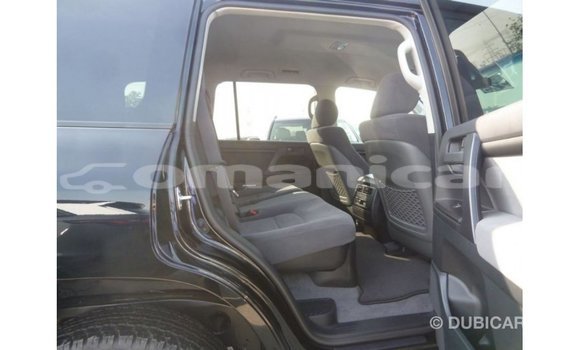 Buy Import Toyota Land Cruiser Black Car in Import - Dubai in Dhufar Buy Import Toyota Land Cruiser Black Car in Import - Dubai in Dhufar