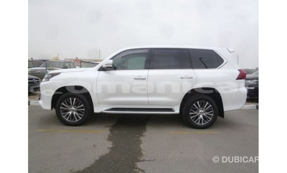Buy Import Lexus LX White Car in Import - Dubai in Dhufar Buy Import Lexus LX White Car in Import - Dubai in Dhufar