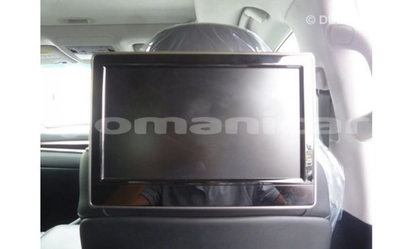 Buy Import Lexus LX White Car in Import - Dubai in Dhufar Buy Import Lexus LX White Car in Import - Dubai in Dhufar