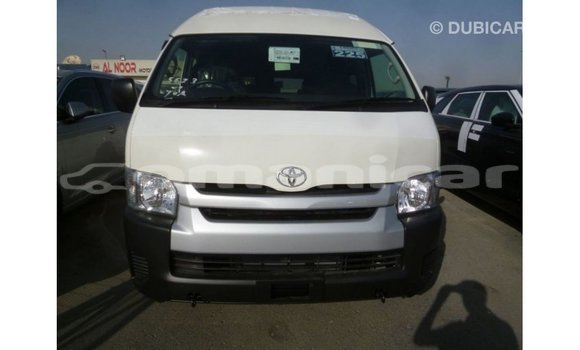 Buy Import Toyota Hiace White Car in Import - Dubai in Dhufar Buy Import Toyota Hiace White Car in Import - Dubai in Dhufar