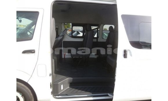 Buy Import Toyota Hiace White Car in Import - Dubai in Dhufar Buy Import Toyota Hiace White Car in Import - Dubai in Dhufar