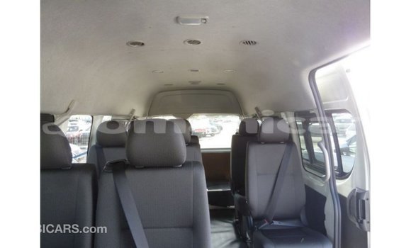 Buy Import Toyota Hiace White Car in Import - Dubai in Dhufar Buy Import Toyota Hiace White Car in Import - Dubai in Dhufar