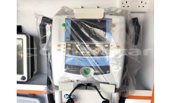 Buy Import Toyota Hiace White Car in Import - Dubai in Dhufar Buy Import Toyota Hiace White Car in Import - Dubai in Dhufar