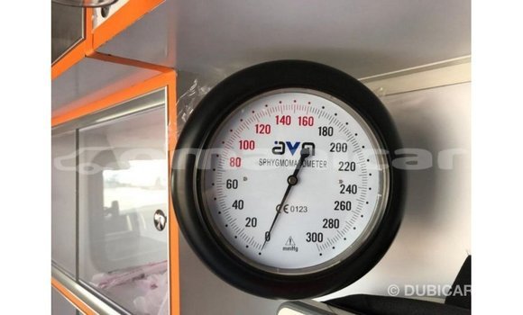 Buy Import Toyota Hiace White Car in Import - Dubai in Dhufar Buy Import Toyota Hiace White Car in Import - Dubai in Dhufar