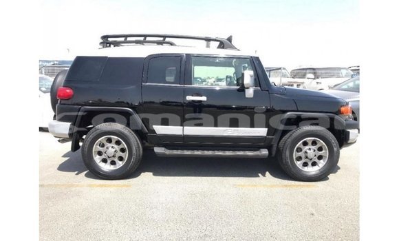 Buy Import Toyota FJ Cruiser Black Car in Import - Dubai in Dhufar Buy Import Toyota FJ Cruiser Black Car in Import - Dubai in Dhufar