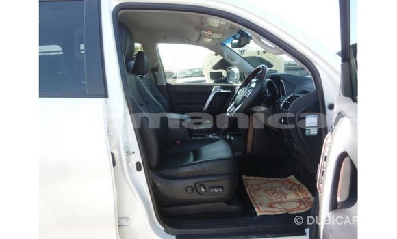 Buy Import Toyota Prado White Car in Import - Dubai in Dhufar Buy Import Toyota Prado White Car in Import - Dubai in Dhufar