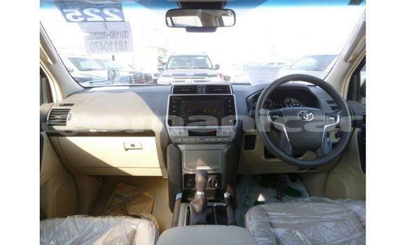 Buy Import Toyota Prado Black Car in Import - Dubai in Dhufar Buy Import Toyota Prado Black Car in Import - Dubai in Dhufar