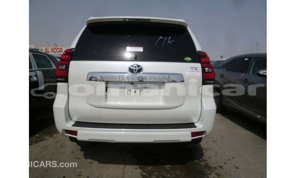 Buy Import Toyota Prado White Car in Import - Dubai in Dhufar Buy Import Toyota Prado White Car in Import - Dubai in Dhufar