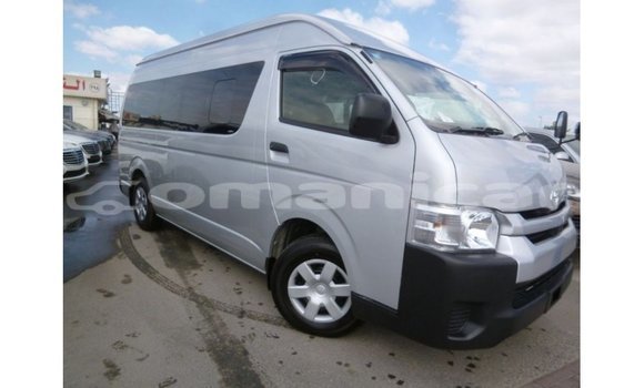 Buy Import Toyota Hiace Other Car in Import - Dubai in Dhufar Buy Import Toyota Hiace Other Car in Import - Dubai in Dhufar