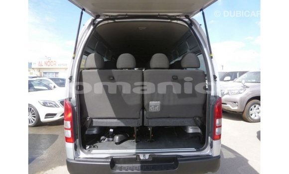 Buy Import Toyota Hiace Other Car in Import - Dubai in Dhufar Buy Import Toyota Hiace Other Car in Import - Dubai in Dhufar