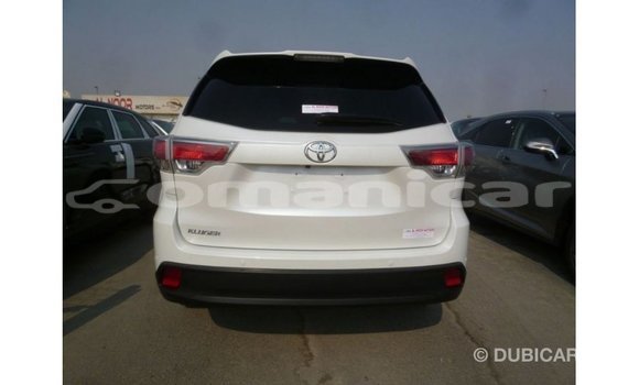 Buy Import Toyota Kluger White Car in Import - Dubai in Dhufar Buy Import Toyota Kluger White Car in Import - Dubai in Dhufar