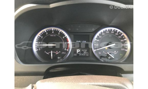 Buy Import Toyota Kluger White Car in Import - Dubai in Dhufar Buy Import Toyota Kluger White Car in Import - Dubai in Dhufar