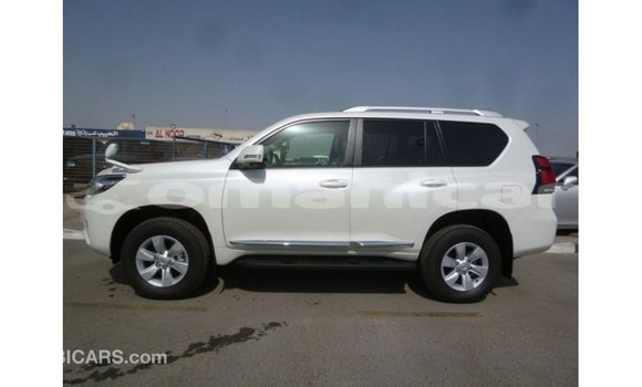 Buy Import Toyota Prado White Car in Import - Dubai in Dhufar Buy Import Toyota Prado White Car in Import - Dubai in Dhufar