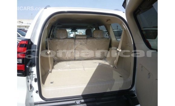 Buy Import Toyota Prado White Car in Import - Dubai in Dhufar Buy Import Toyota Prado White Car in Import - Dubai in Dhufar