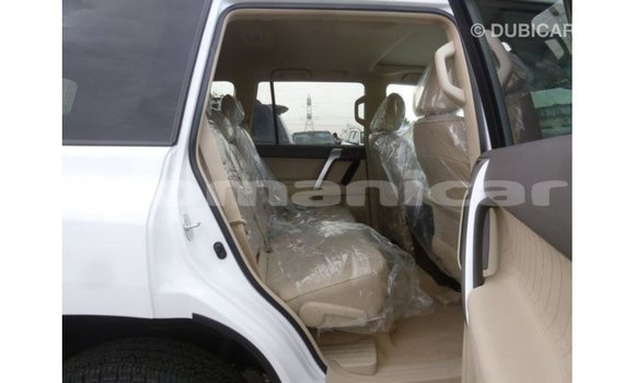 Buy Import Toyota Prado White Car in Import - Dubai in Dhufar Buy Import Toyota Prado White Car in Import - Dubai in Dhufar