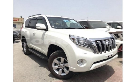 Buy Import Toyota Prado White Car in Import - Dubai in Dhufar Buy Import Toyota Prado White Car in Import - Dubai in Dhufar