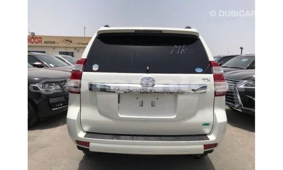 Buy Import Toyota Prado White Car in Import - Dubai in Dhufar Buy Import Toyota Prado White Car in Import - Dubai in Dhufar