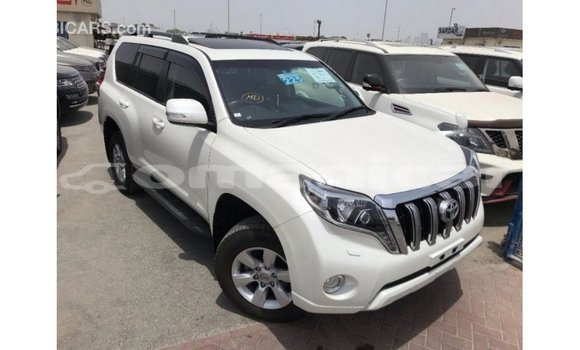 Buy Import Toyota Prado White Car in Import - Dubai in Dhufar Buy Import Toyota Prado White Car in Import - Dubai in Dhufar