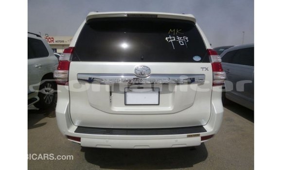 Buy Import Toyota Prado White Car in Import - Dubai in Dhufar Buy Import Toyota Prado White Car in Import - Dubai in Dhufar