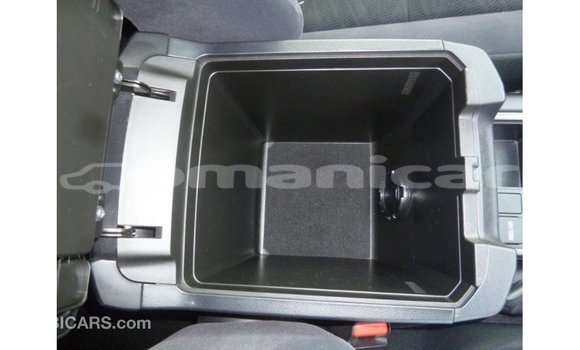 Buy Import Toyota Prado White Car in Import - Dubai in Dhufar Buy Import Toyota Prado White Car in Import - Dubai in Dhufar