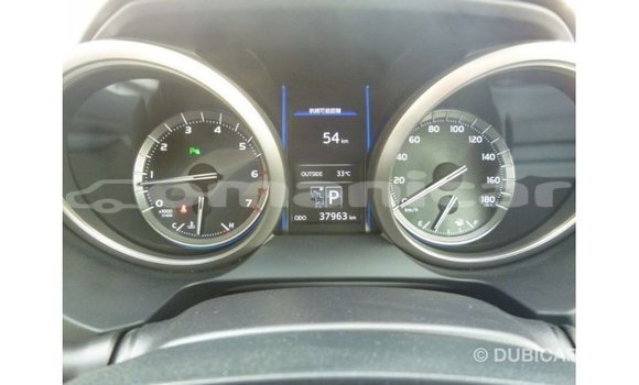 Buy Import Toyota Prado White Car in Import - Dubai in Dhufar Buy Import Toyota Prado White Car in Import - Dubai in Dhufar