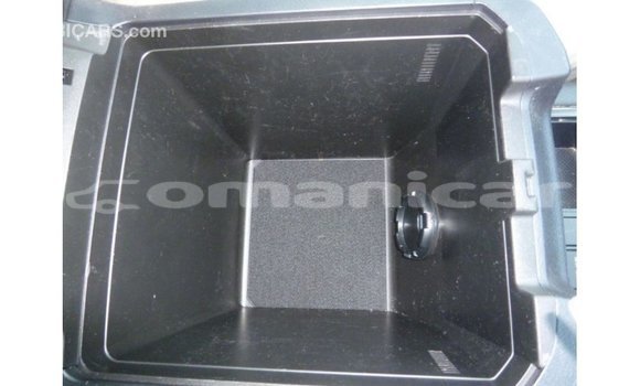 Buy Import Toyota Prado Black Car in Import - Dubai in Dhufar Buy Import Toyota Prado Black Car in Import - Dubai in Dhufar