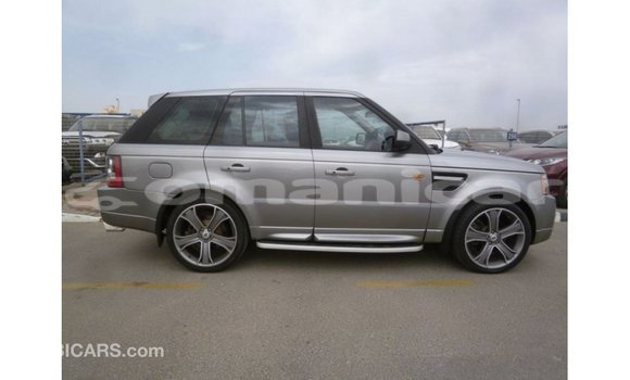 Buy Import Land Rover Range Rover Other Car in Import - Dubai in Dhufar Buy Import Land Rover Range Rover Other Car in Import - Dubai in Dhufar
