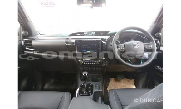 Buy Import Toyota Hilux White Car in Import - Dubai in Dhufar Buy Import Toyota Hilux White Car in Import - Dubai in Dhufar