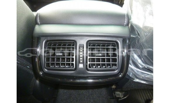 Buy Import Toyota Hilux White Car in Import - Dubai in Dhufar Buy Import Toyota Hilux White Car in Import - Dubai in Dhufar