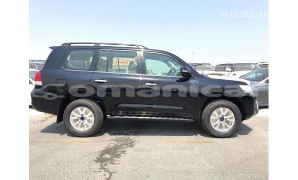Buy Import Toyota Land Cruiser Black Car in Import - Dubai in Dhufar Buy Import Toyota Land Cruiser Black Car in Import - Dubai in Dhufar