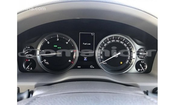 Buy Import Toyota Land Cruiser Black Car in Import - Dubai in Dhufar Buy Import Toyota Land Cruiser Black Car in Import - Dubai in Dhufar