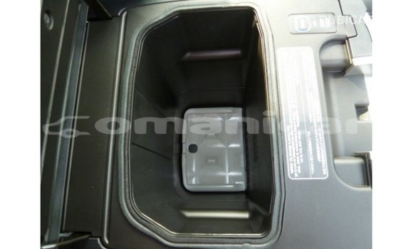 Buy Import Toyota Land Cruiser Other Car in Import - Dubai in Dhufar Buy Import Toyota Land Cruiser Other Car in Import - Dubai in Dhufar