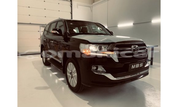 Buy Import Toyota Land Cruiser Black Car in Import - Dubai in Dhufar Buy Import Toyota Land Cruiser Black Car in Import - Dubai in Dhufar