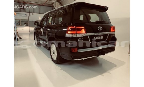 Buy Import Toyota Land Cruiser Black Car in Import - Dubai in Dhufar Buy Import Toyota Land Cruiser Black Car in Import - Dubai in Dhufar